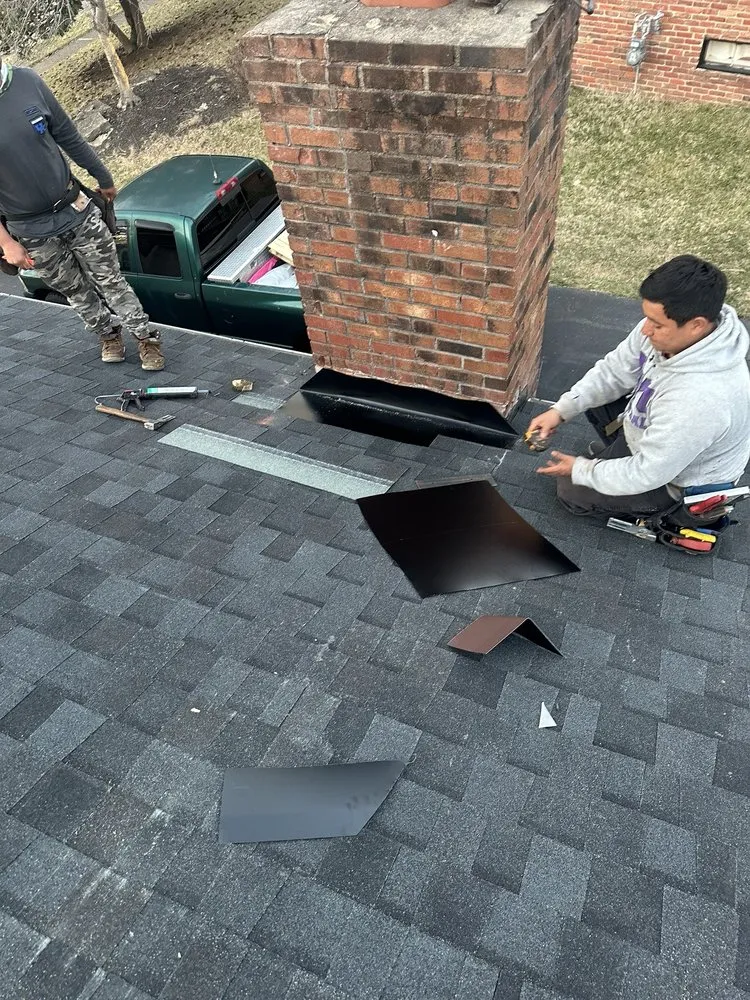 Slide of Augustus Roofing and Gutters