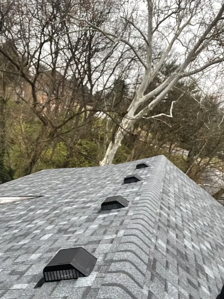 Slide of Augustus Roofing and Gutters