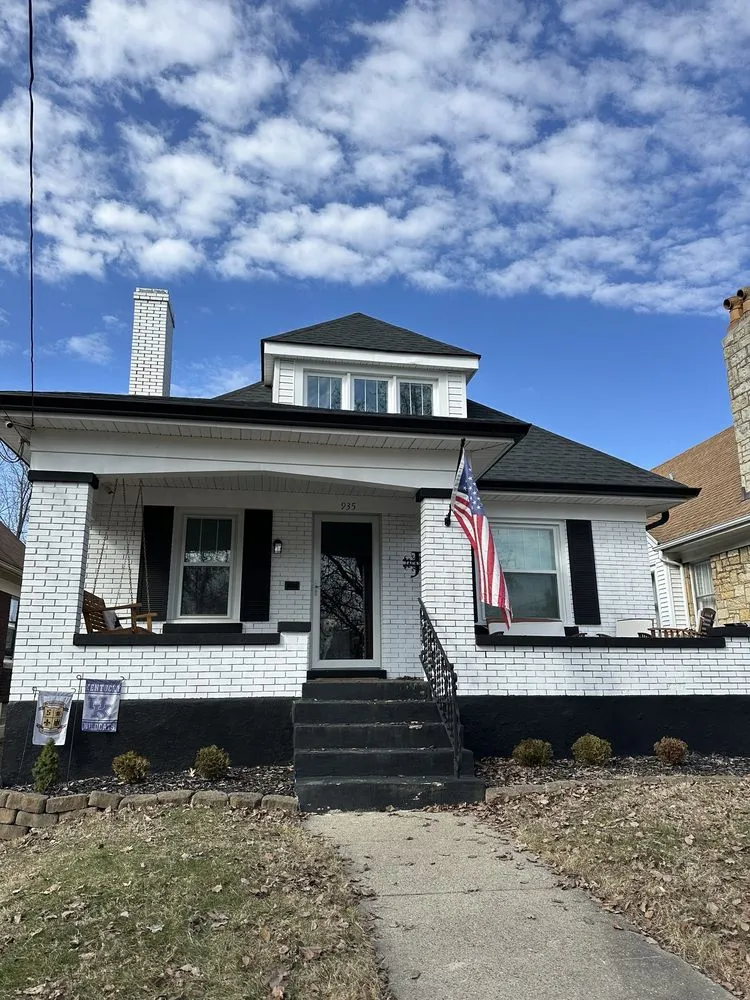Slide of Augustus Roofing and Gutters