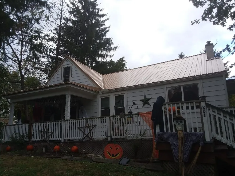 Slide of Auman Construction