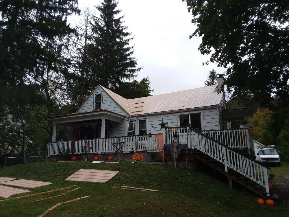 Slide of Auman Construction