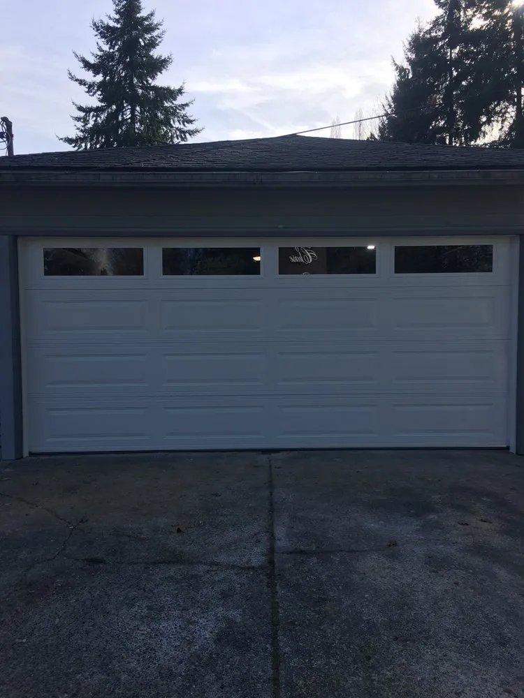 Slide of Aura Construction