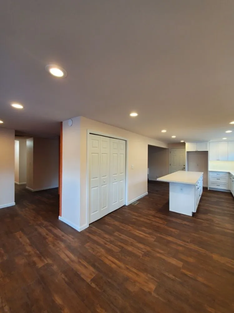 Slide of Aura Construction