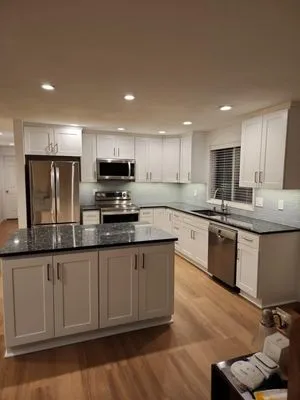 Aura Construction Logo