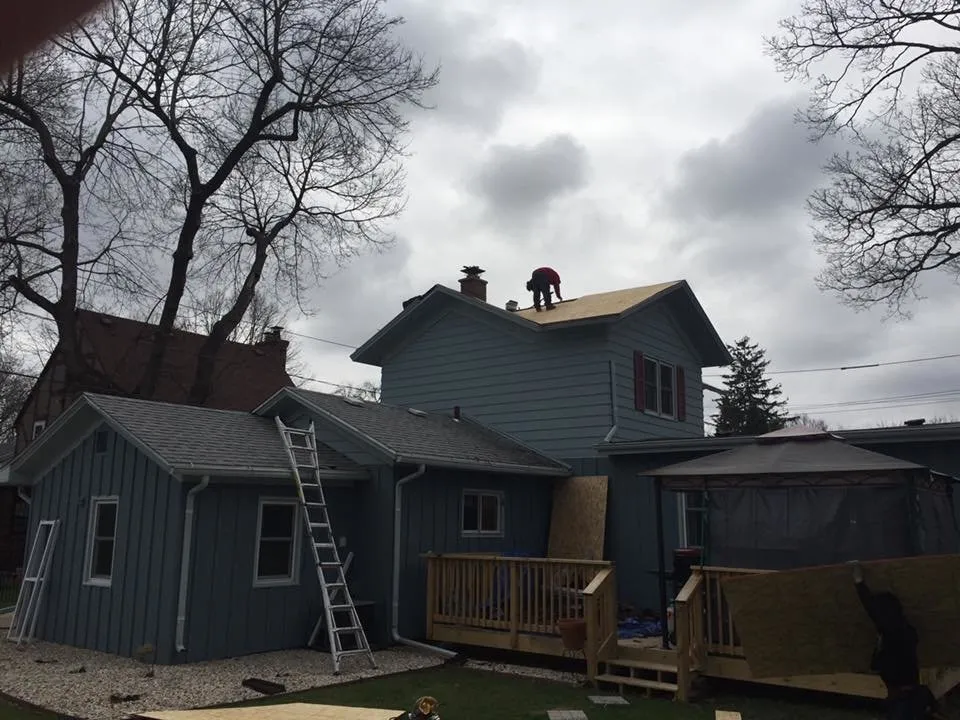 Slide of Aurum Contracting