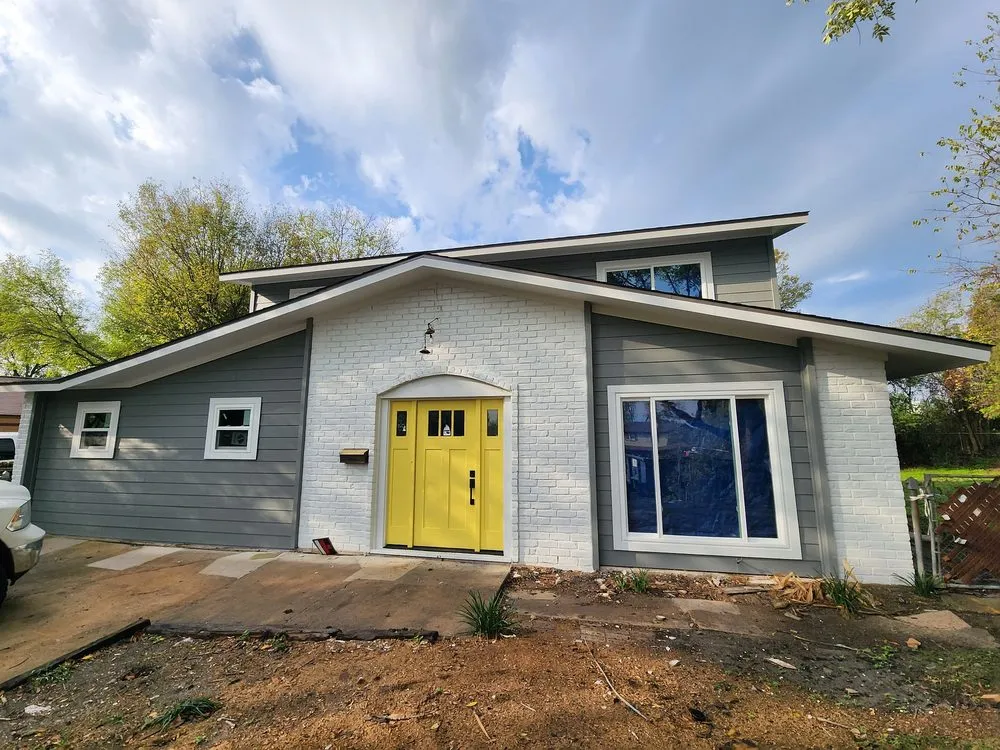 Slide of Austin Pro Siding, Windows & Roofing