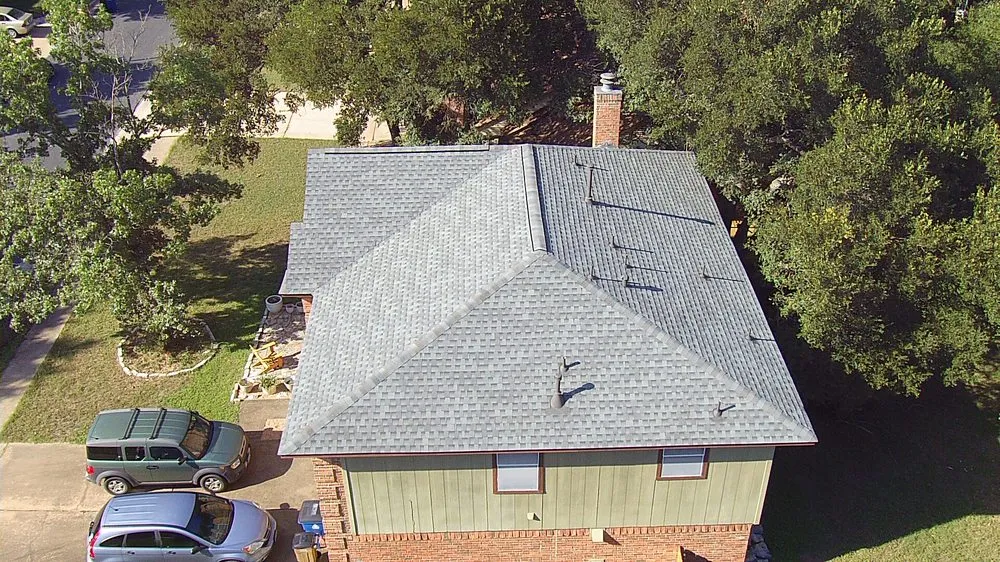Slide of Austintatious Roofing
