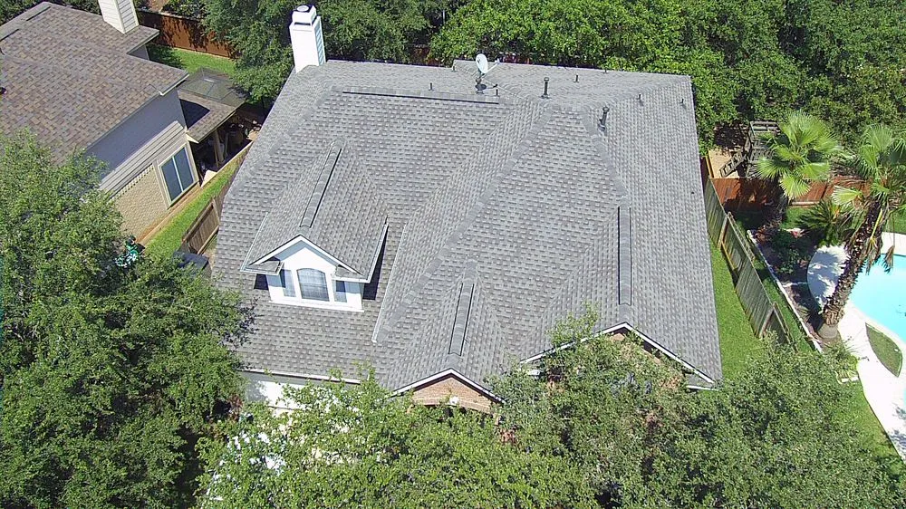 Slide of Austintatious Roofing