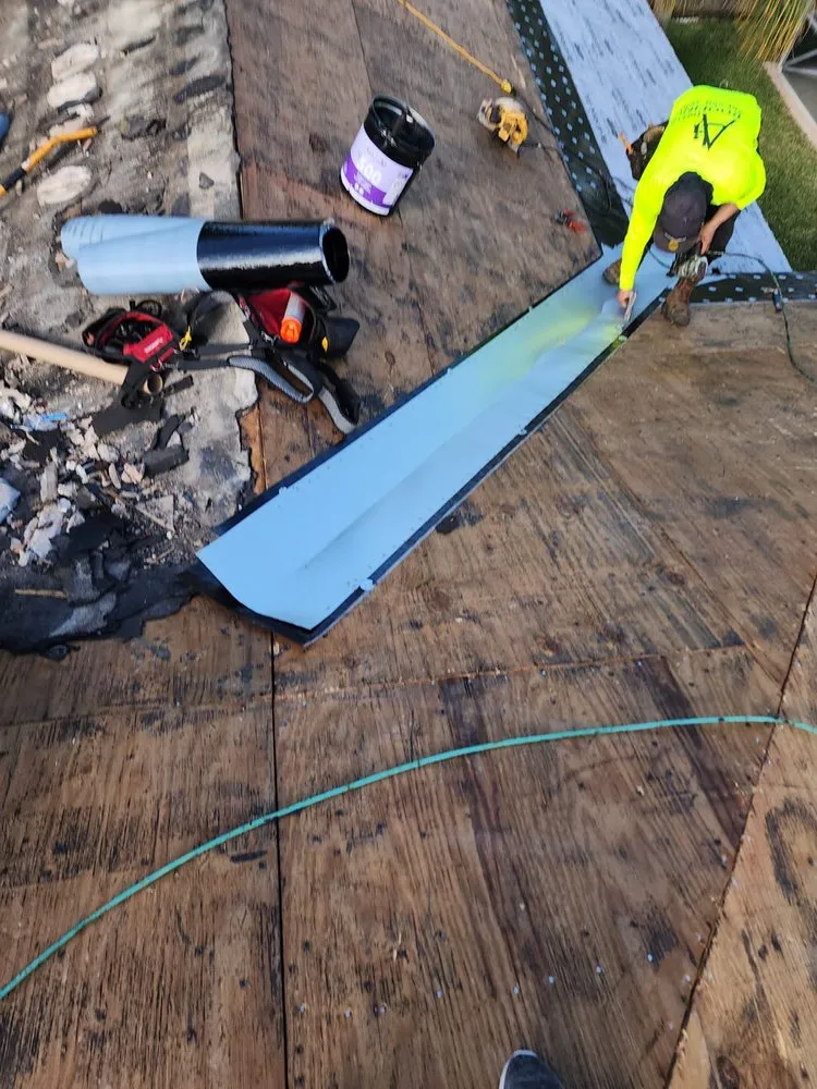 Slide of Austyn Roofing