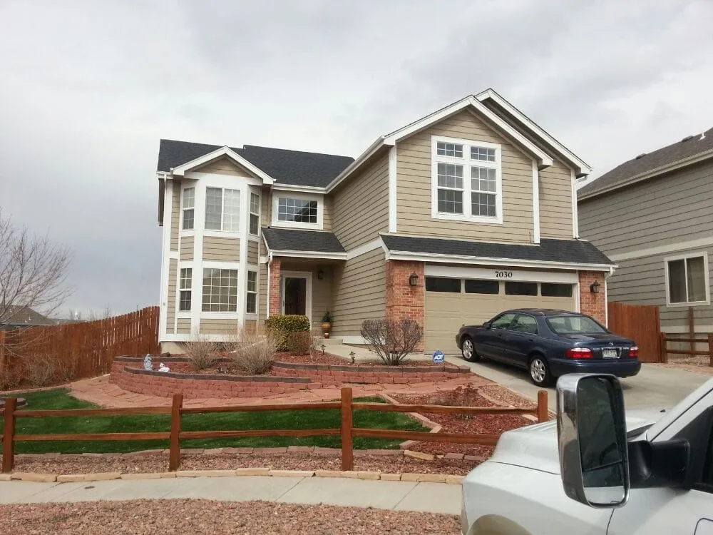 Slide of Avalanche Roofing & Exteriors