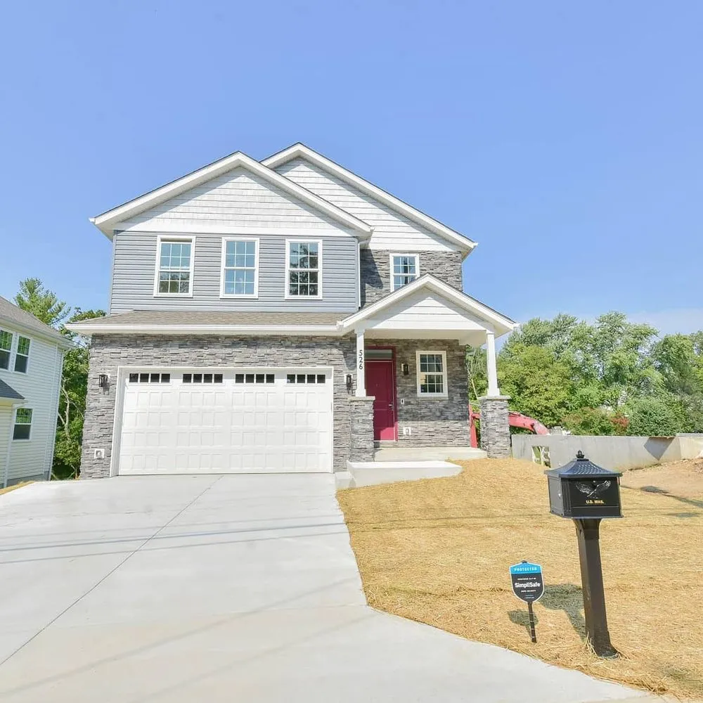 Slide of Avanhar General Building Company