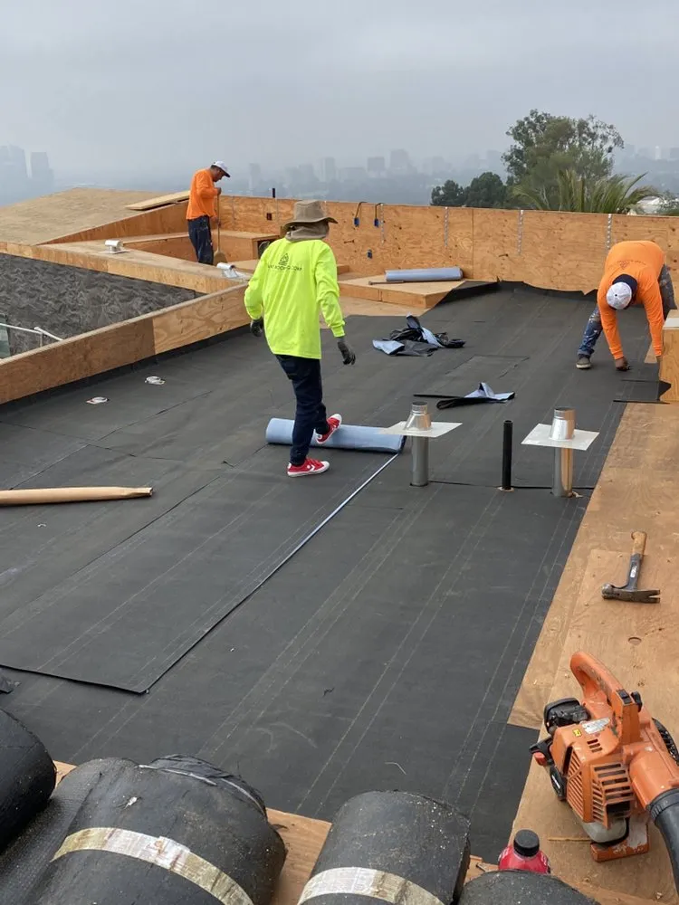 Slide of Avant Roofing