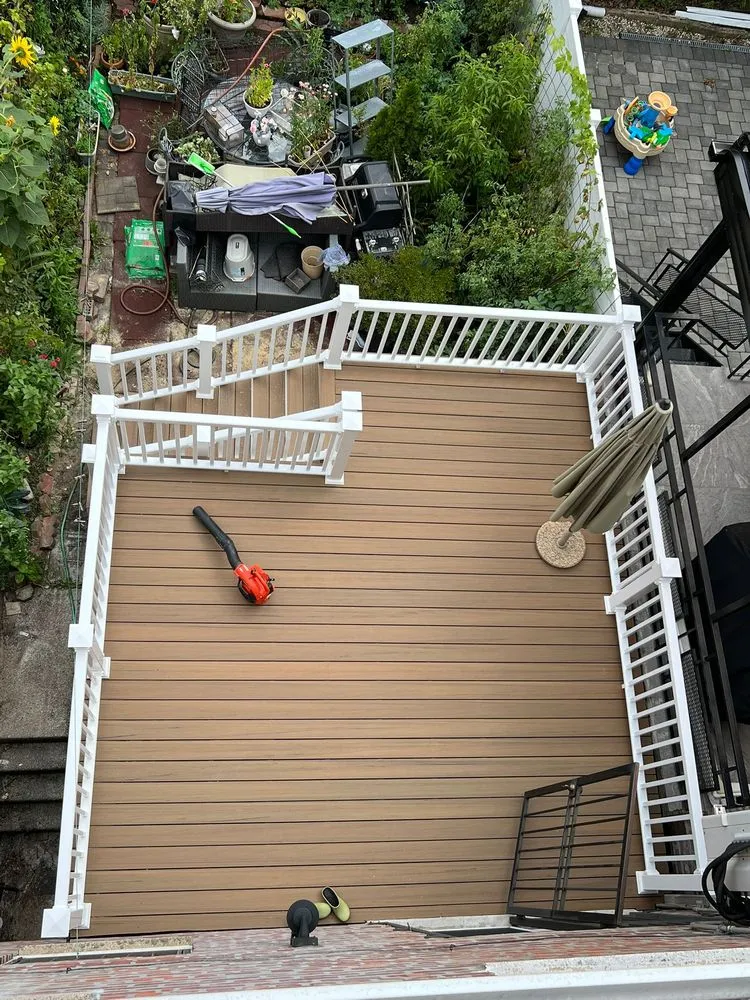 Slide of AvantGarde Construction