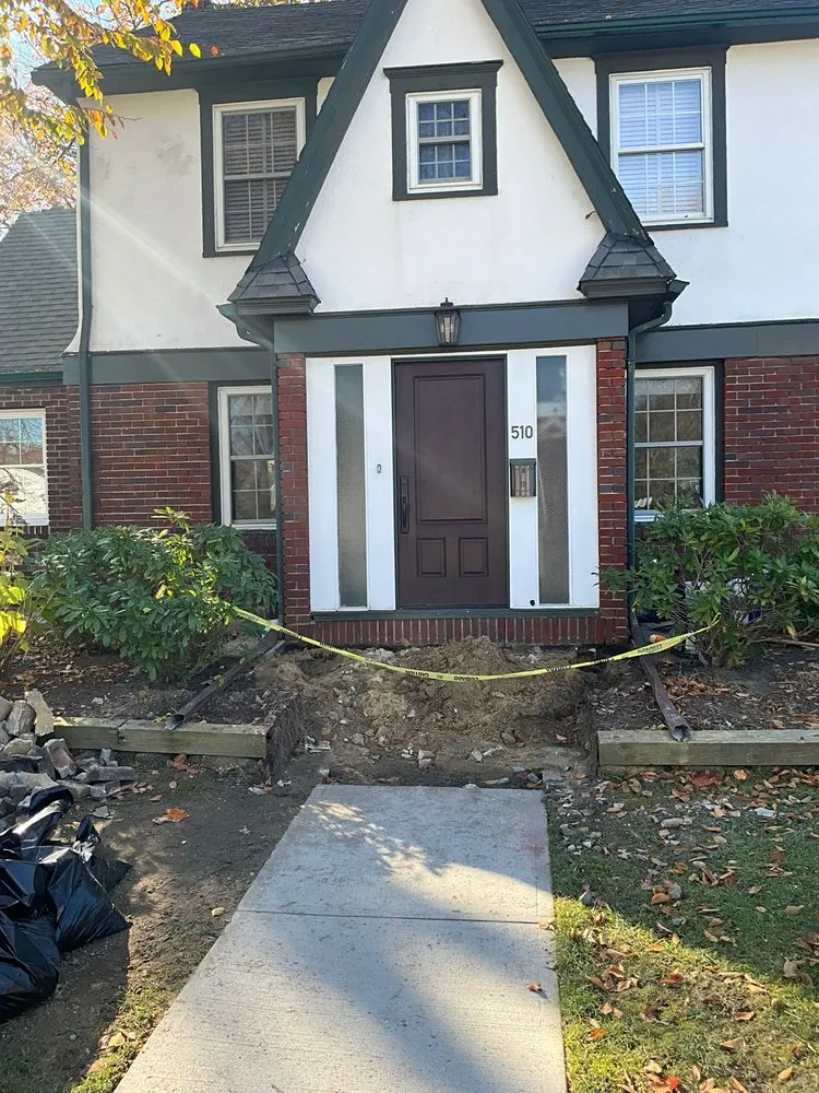 Slide of AvantGarde Construction