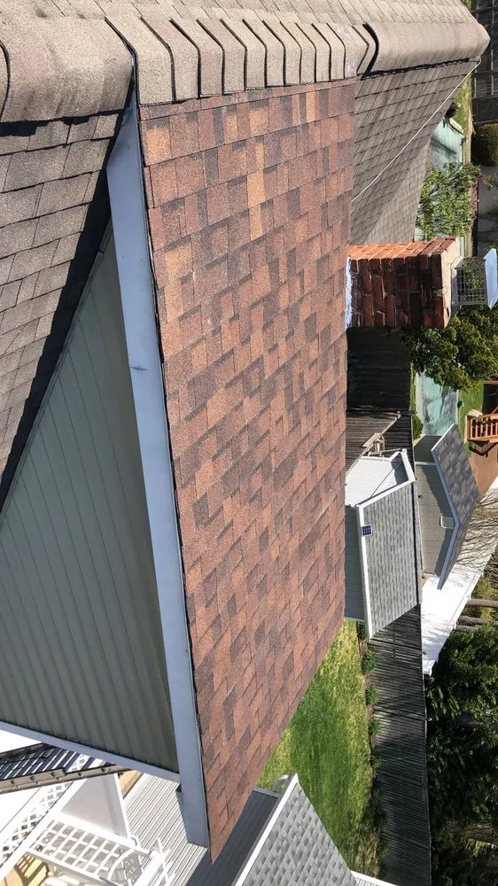 Slide of AvantGarde Construction