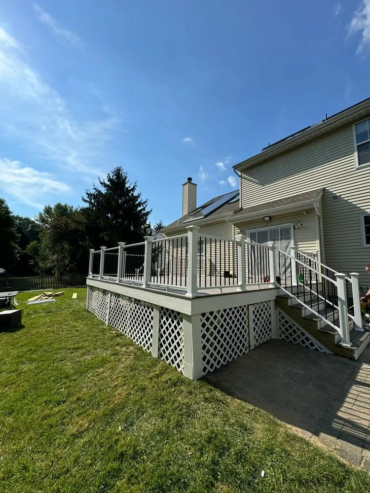 Slide of AvantGarde Construction