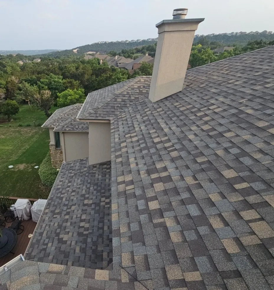 Slide of Avanti Roofing