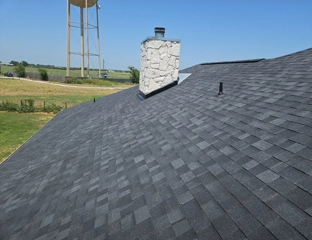 Slide of Avanti Roofing