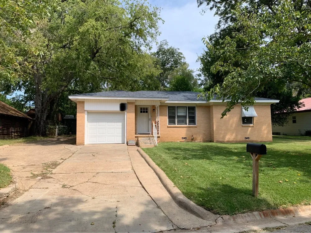 Slide of Avco Roofing