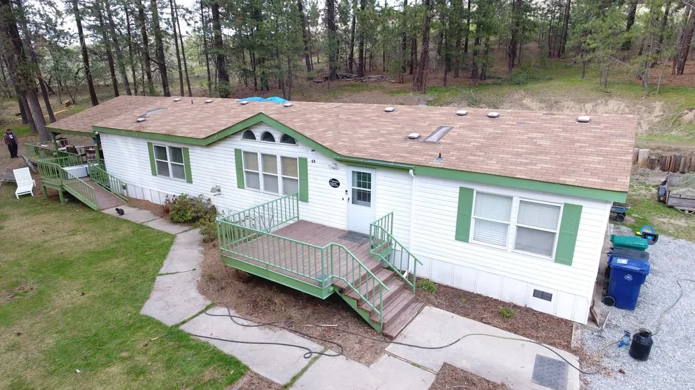 Slide of Avidus Roofing