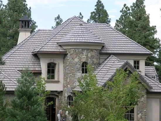 Slide of Avila E Construction