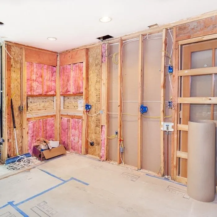 Slide of Avinas Builder