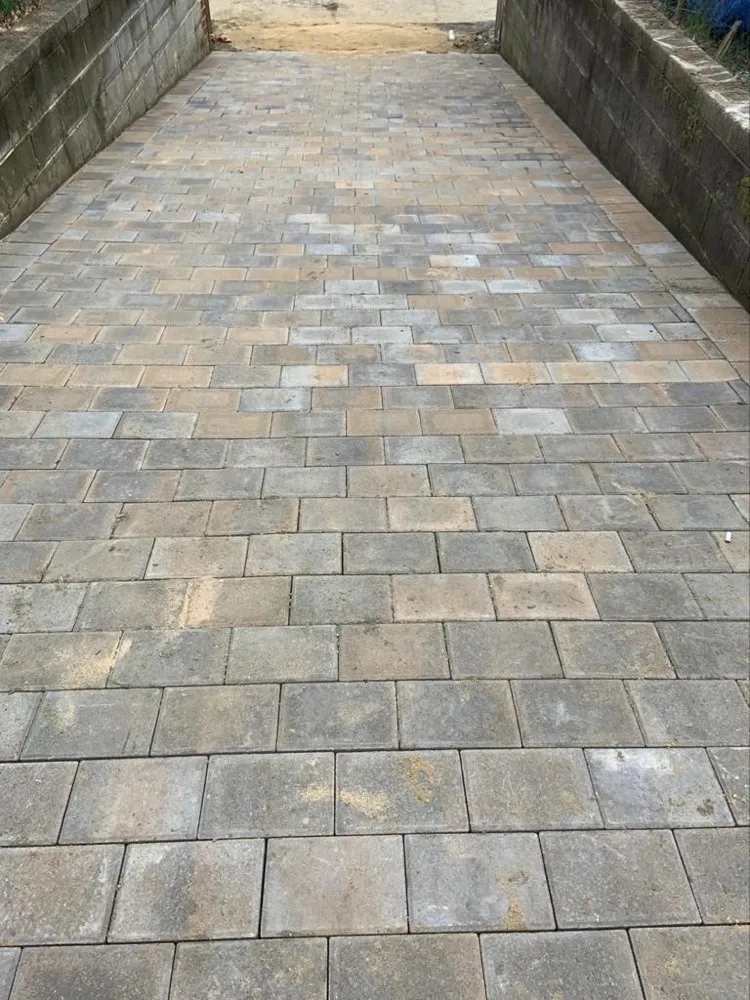 Slide of Avleen Home Improvements