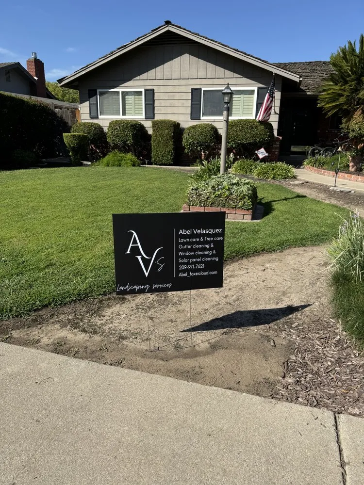 Slide of Avs Landscaping