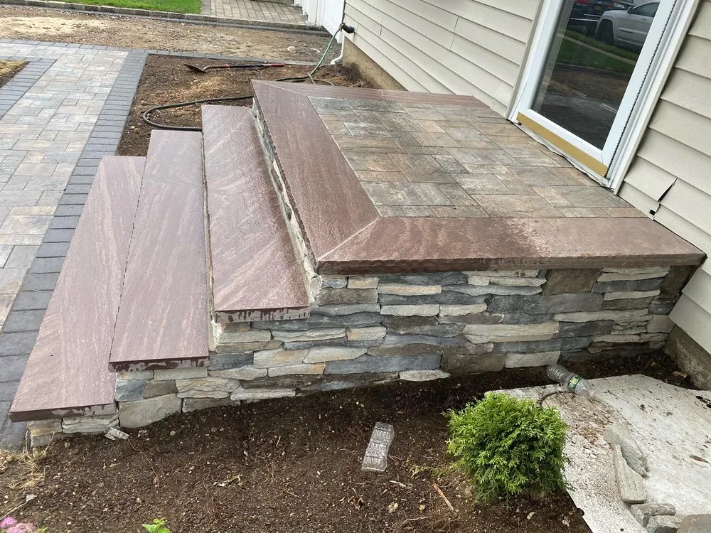 Slide of Avtar general construction