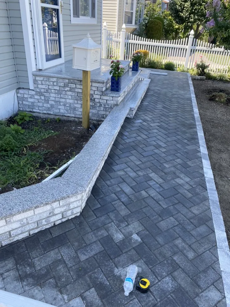 Slide of Avtar general construction