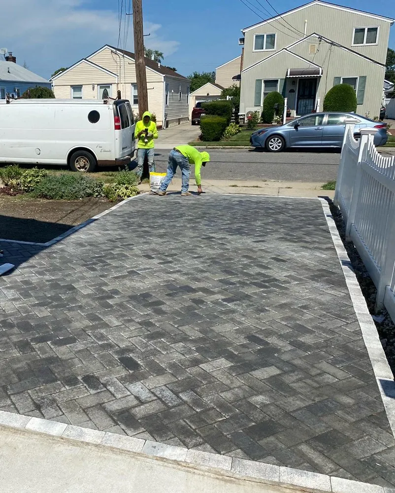 Slide of Avtar general construction