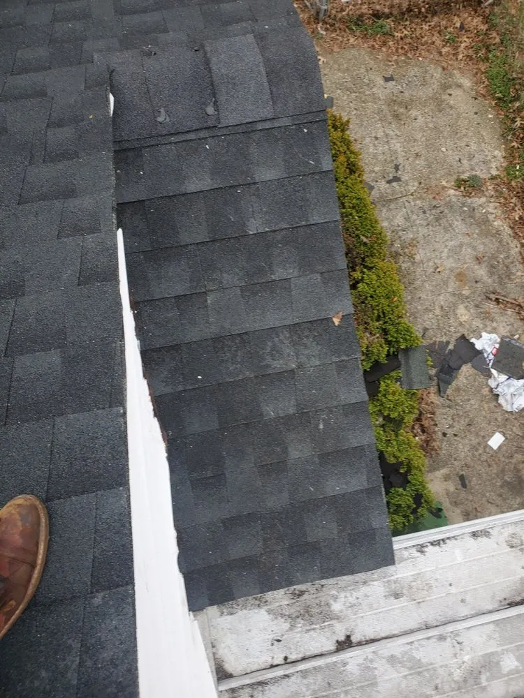 Slide of A&W Contractor