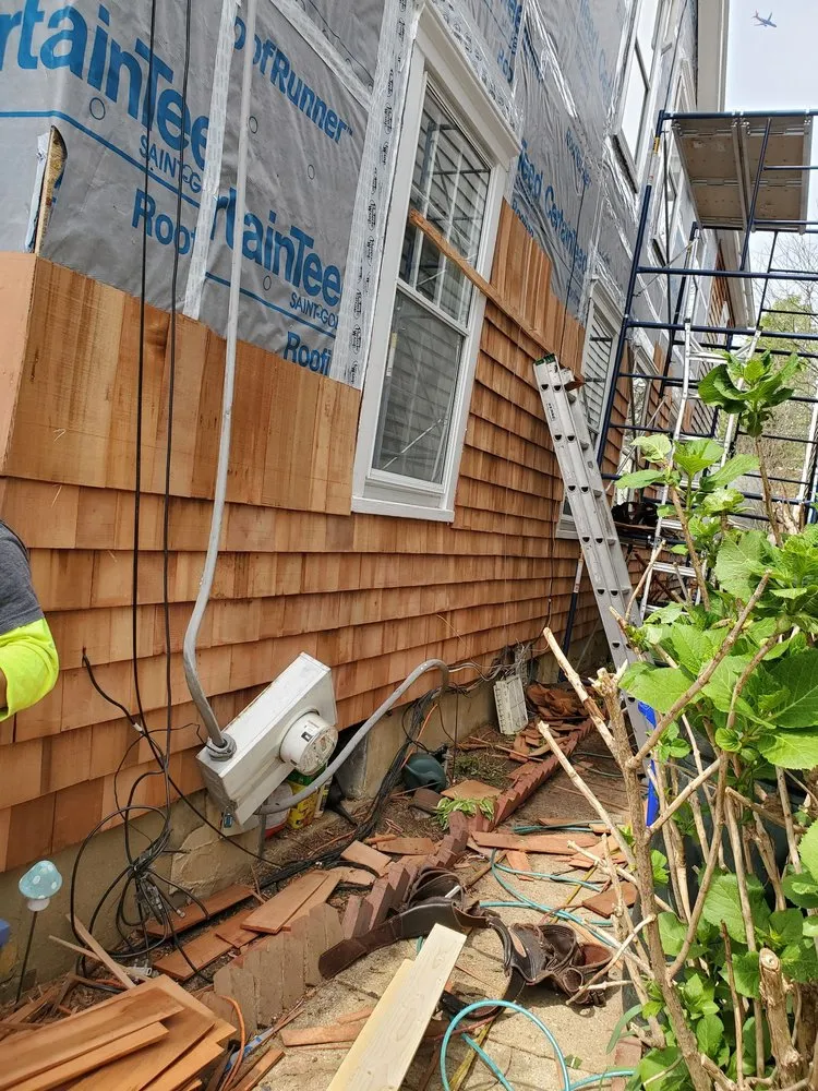 Slide of A&W Contractor