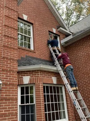 AW Roofing Logo