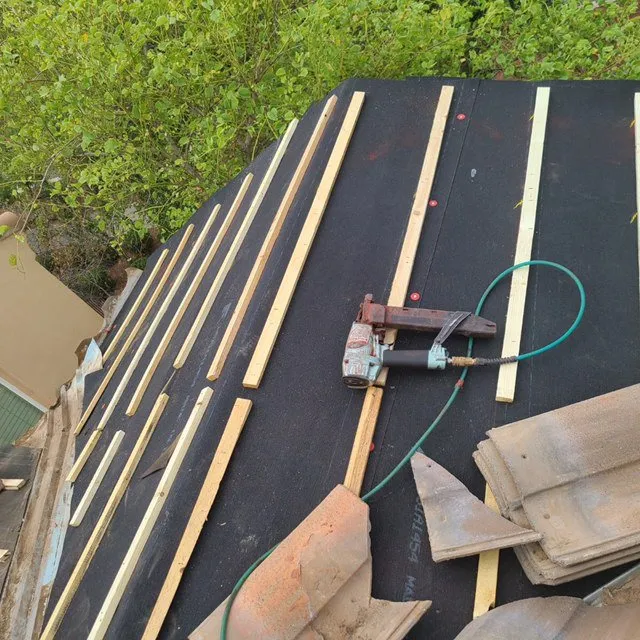 Slide of Awm Roofing