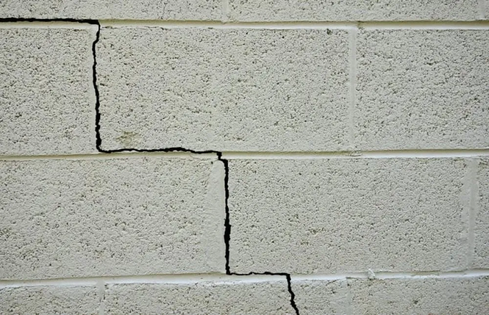 Top-rated storm damage roof repair experts serving Bala Cynwyd, PA - AWV Masonry & Construction
