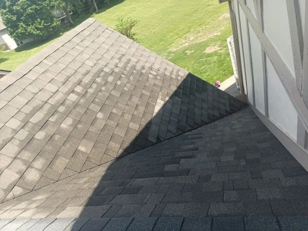 Slide of Axion Multi Services