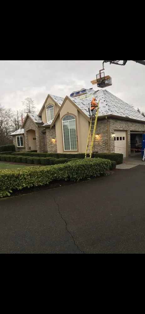 Slide of Axis Roof and Gutter