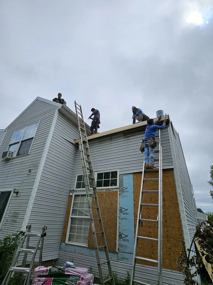 Slide of Ayuzo Exterior Repair