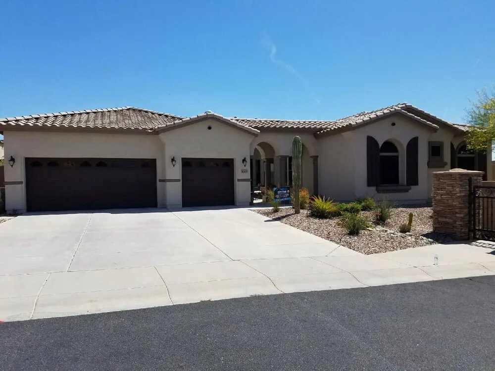 Slide of AZ Grand Roofing & Painting