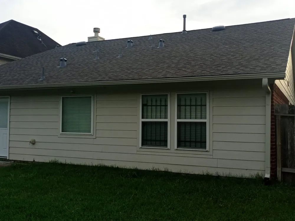 Slide of AZ Roofing Experts