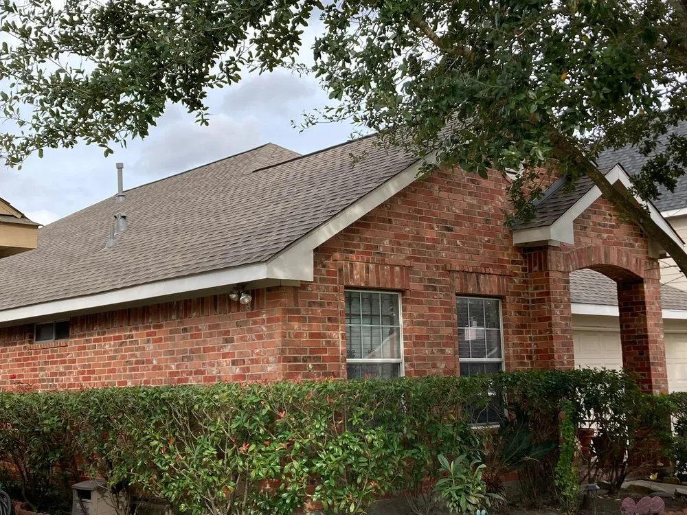 Slide of AZ Roofing Experts