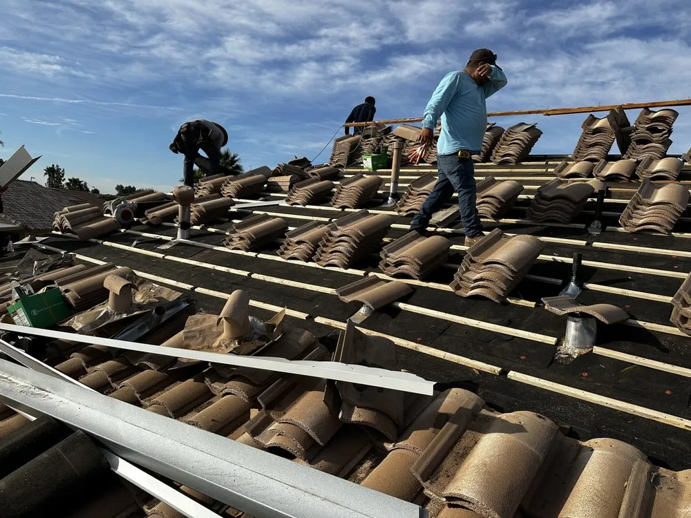 Slide of AZ Shingle Pros