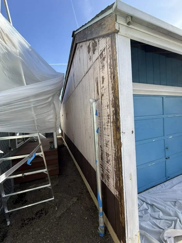 Slide of Azteca Construction