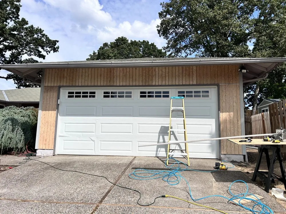 Slide of Azteca Construction