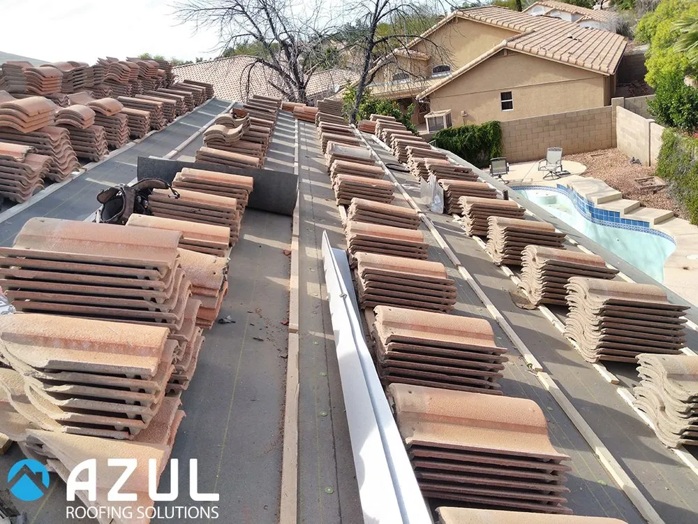 Slide of Azul Roofing Solutions