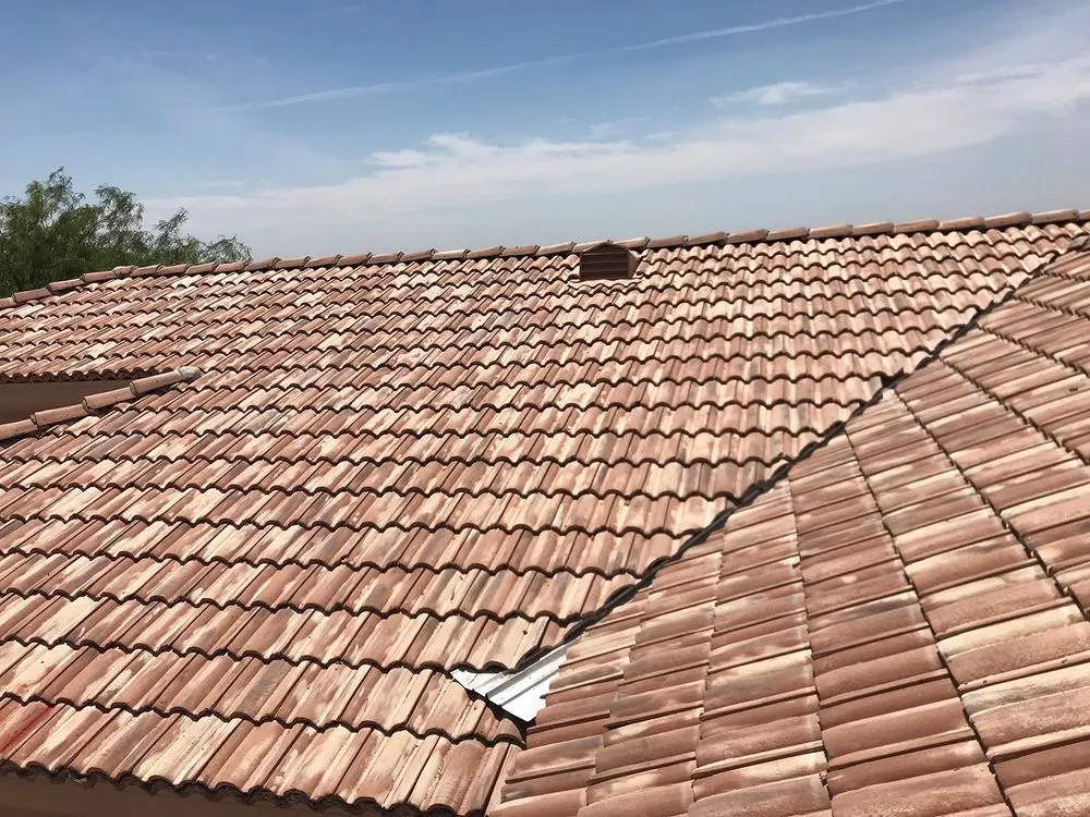 Slide of Azul Roofing Solutions