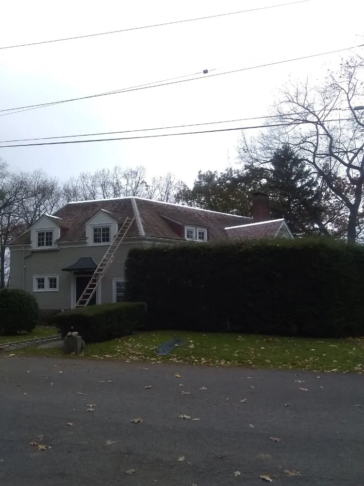 Slide of B & B Contracting/Bros