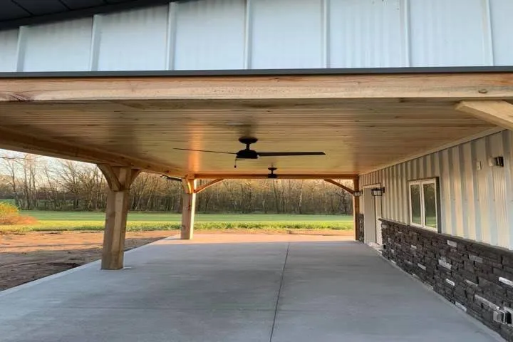 Slide of B & B Roofing & Construction