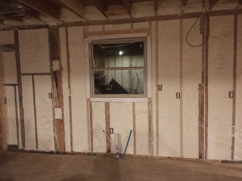 Slide of B & B Sprayfoam Insulation